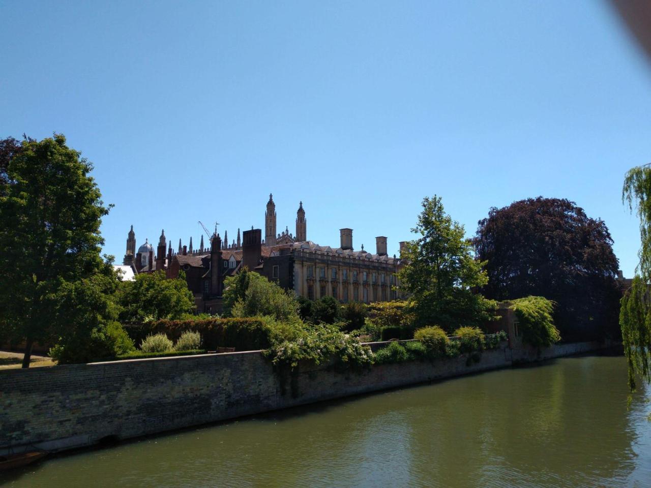 Cambridge Farmers Outlet Cambridge (Cambridgeshire) Bagian luar foto